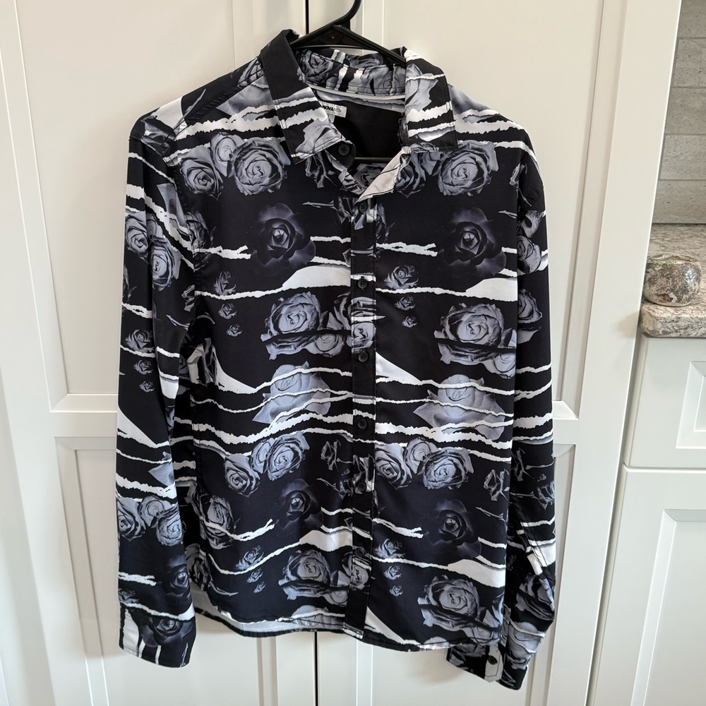 Fashion Nova rose print button up shirt